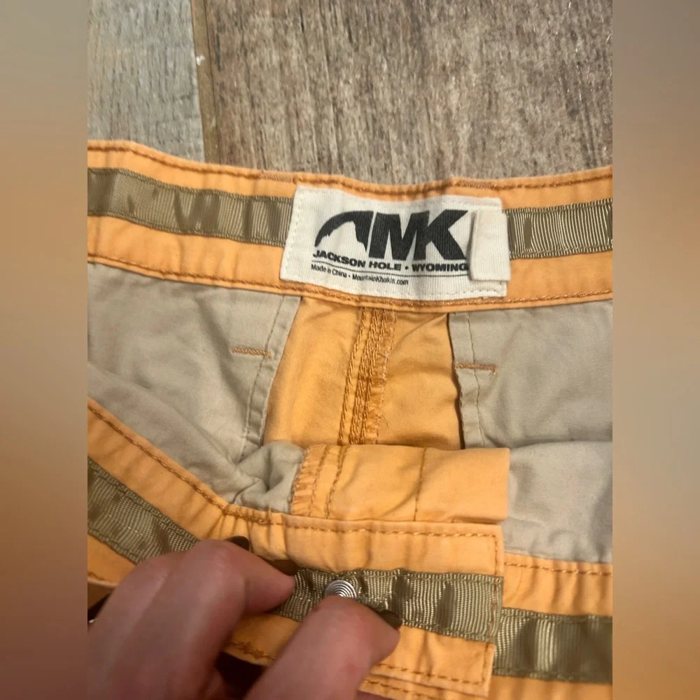 Men's Orange Mountain Khaki Shorts- See pics - Picture 3 of 8